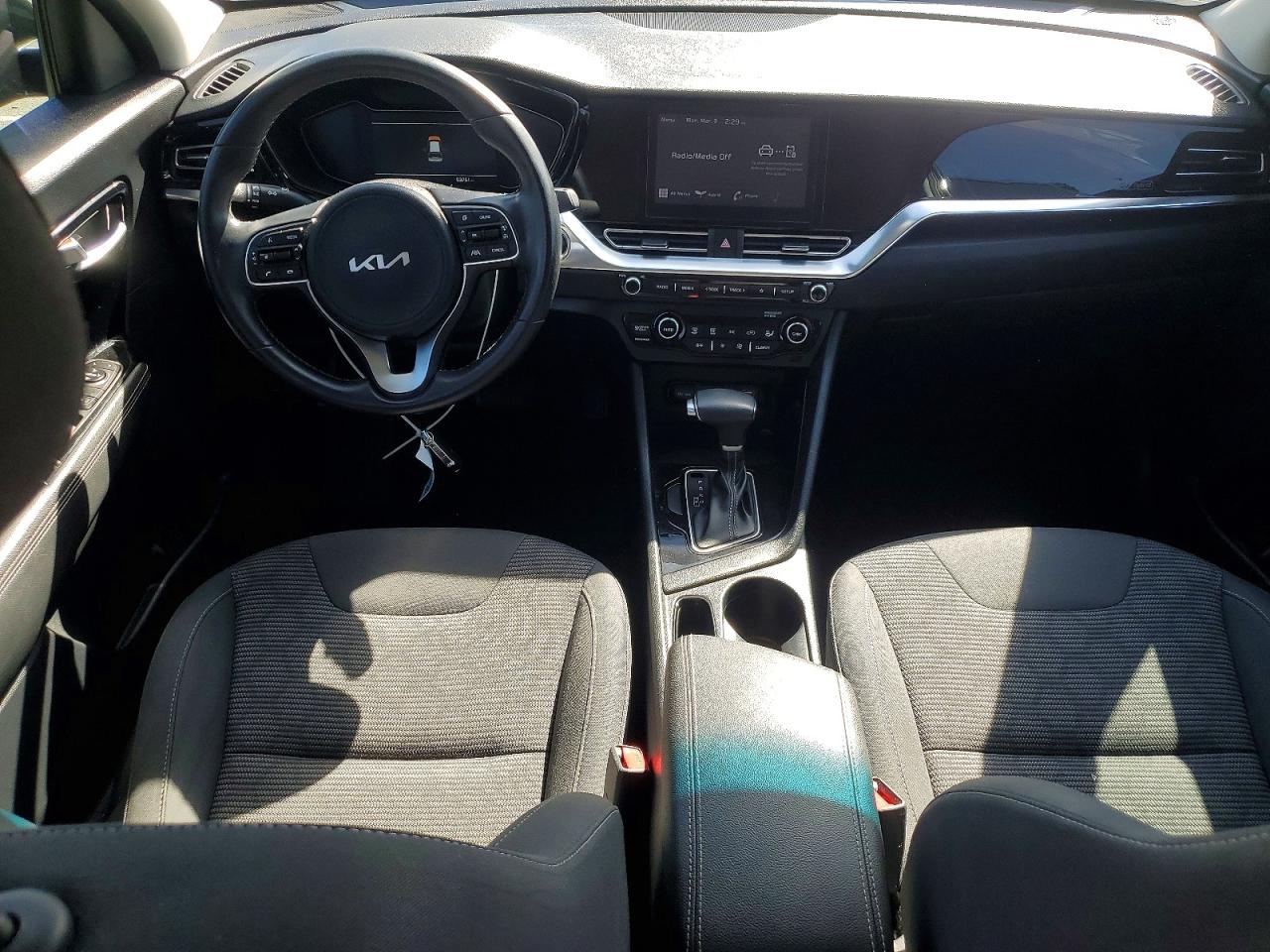 2022 KIA NIRO LXS photo 15