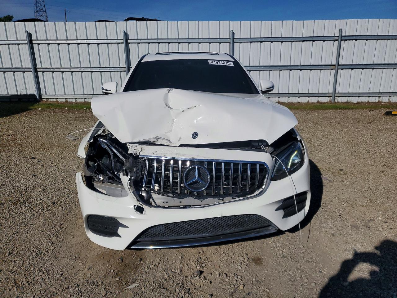 2018 MERCEDES-BENZ E 300 photo 5