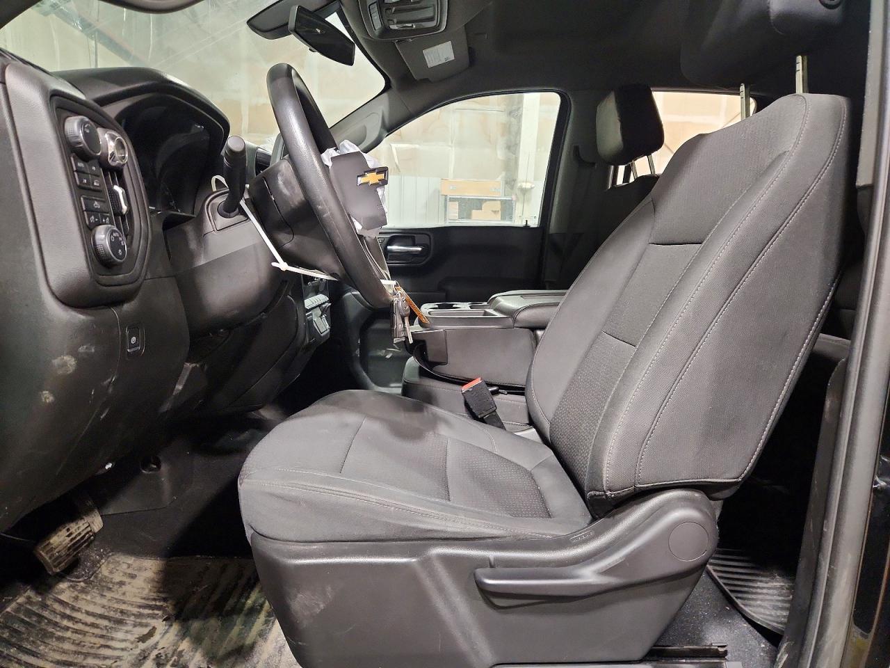 2020 CHEVROLET SILVERADO K1500 CUSTOM photo 7