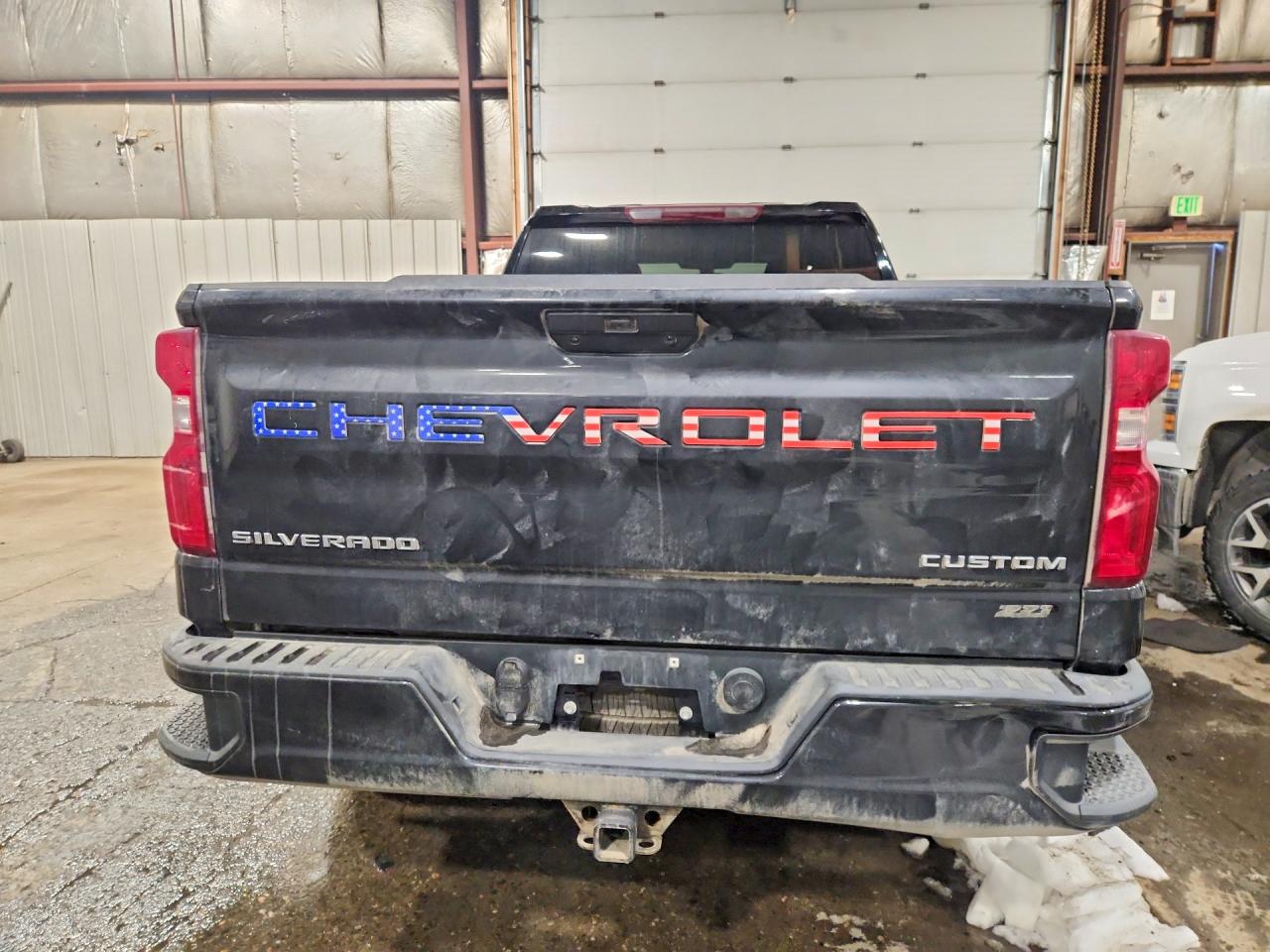 2020 CHEVROLET SILVERADO K1500 CUSTOM photo 6