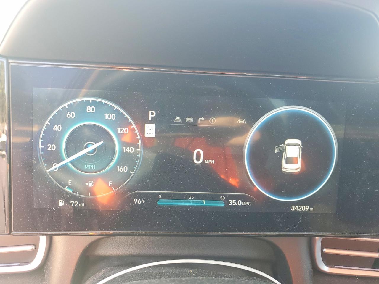 2024 HYUNDAI ELANTRA SEL photo 9