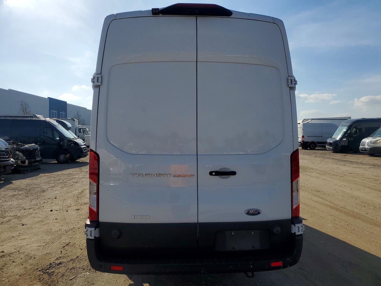 2020 FORD TRANSIT DELIVERY VAN photo 11