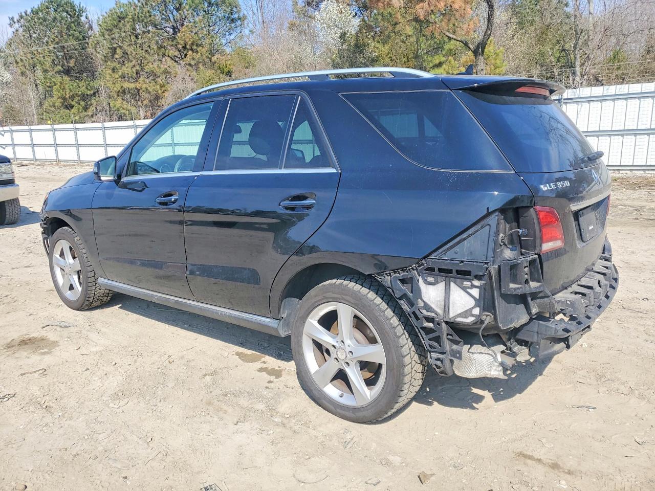 2016 MERCEDES-BENZ GLE 350 4MATIC photo 3
