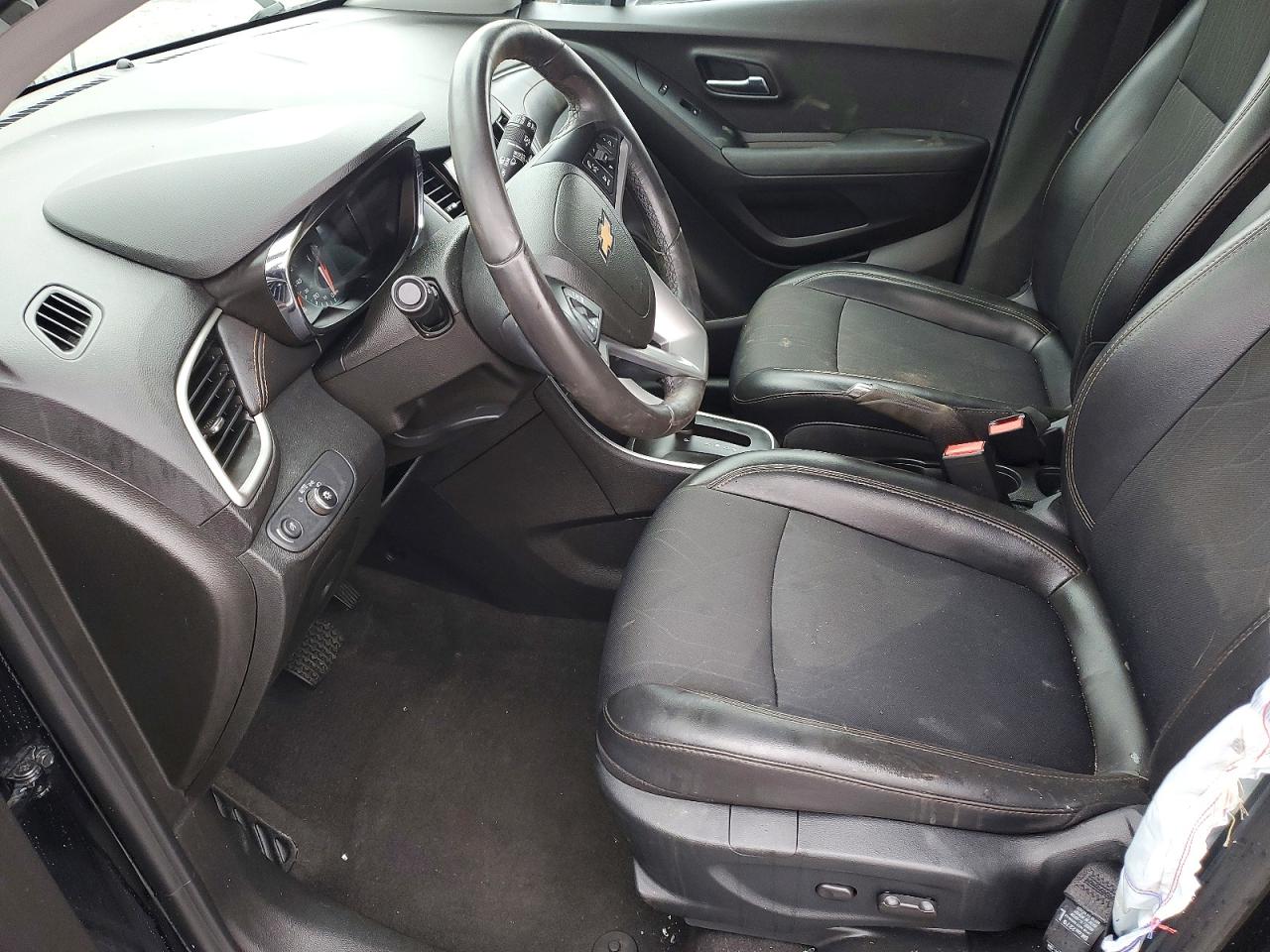 2018 CHEVROLET TRAX 1LT photo 19
