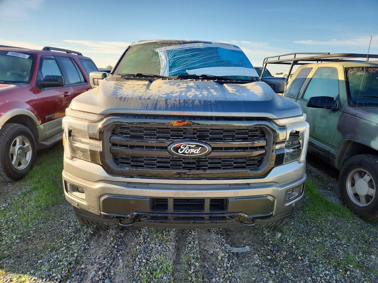 2025 FORD F150 LARIAT photo 5