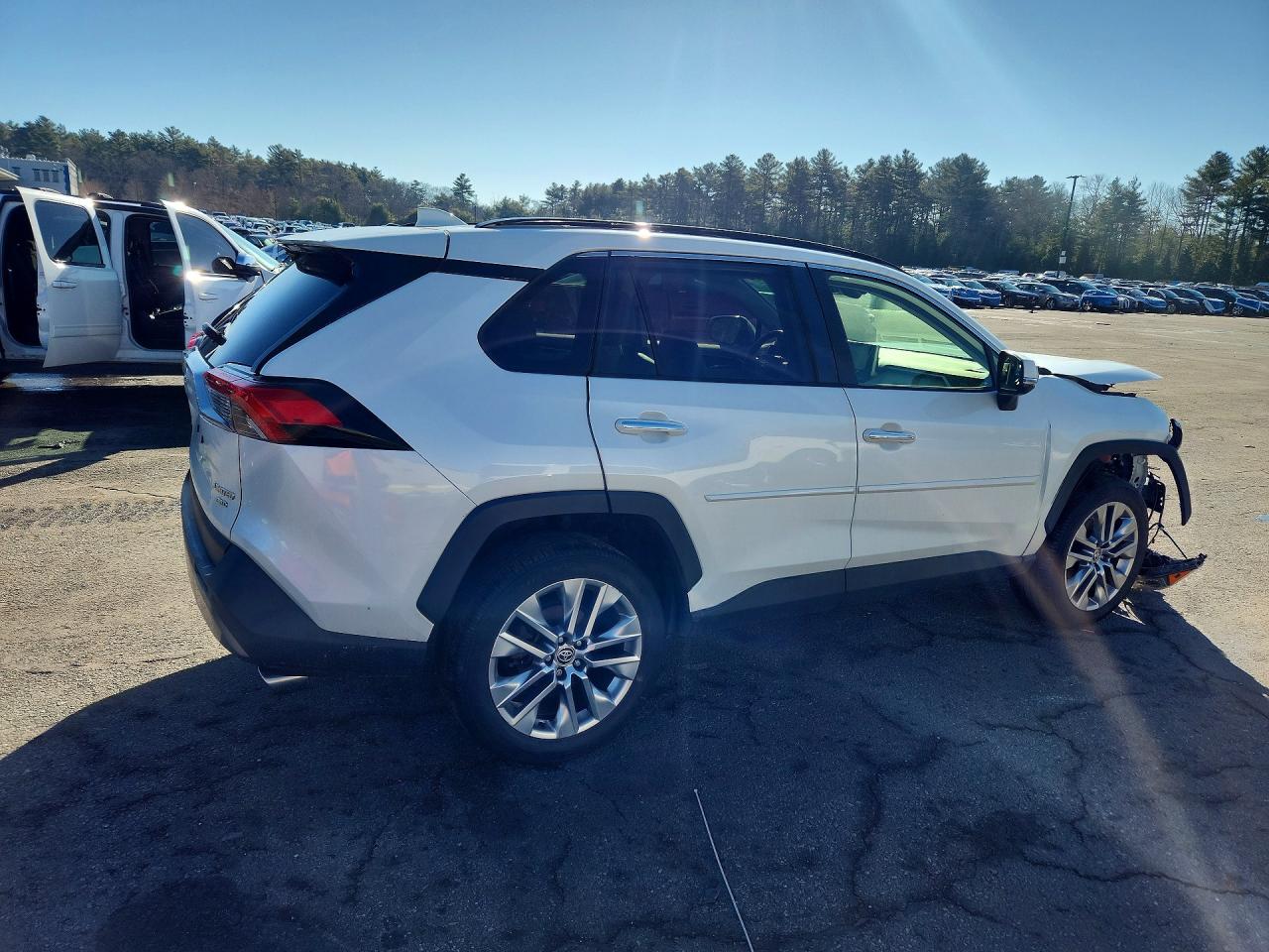 2021 TOYOTA RAV4 LIMITED photo 3