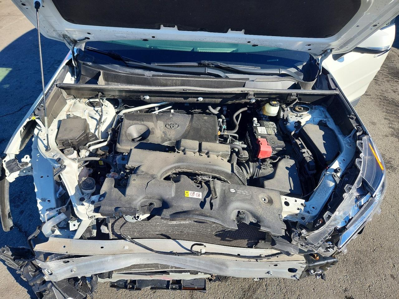 2021 TOYOTA RAV4 LIMITED photo 12