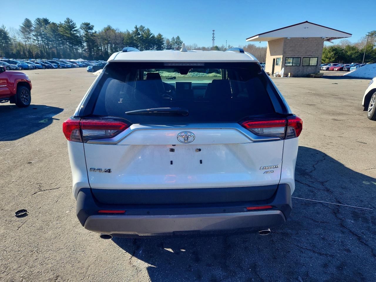 2021 TOYOTA RAV4 LIMITED photo 6