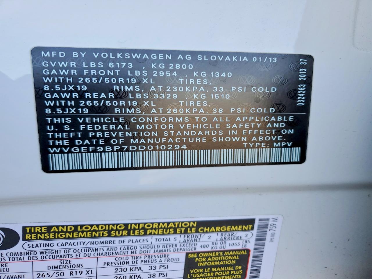 2013 VOLKSWAGEN TOUAREG V6 photo 25