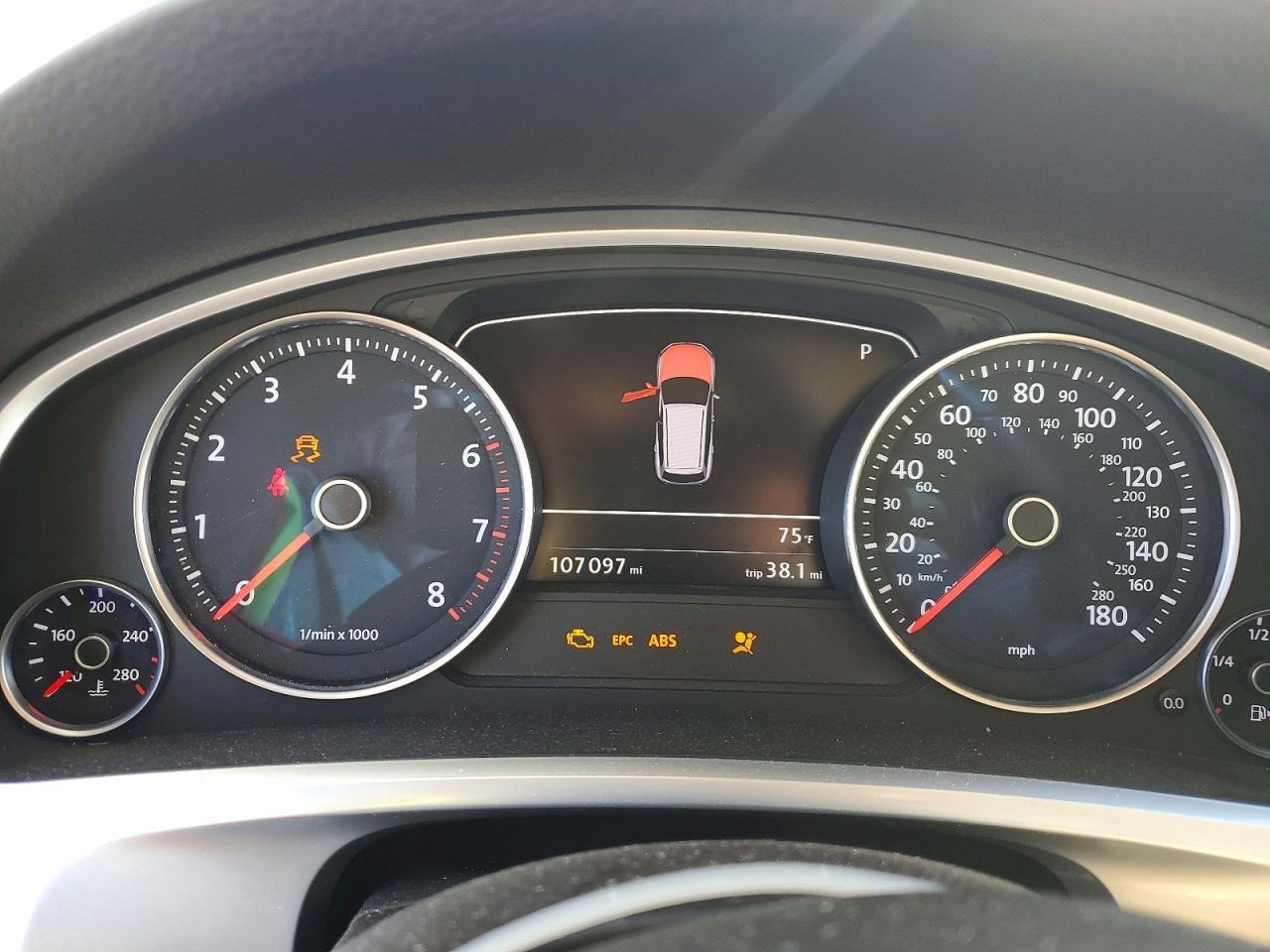 2013 VOLKSWAGEN TOUAREG V6 photo 17