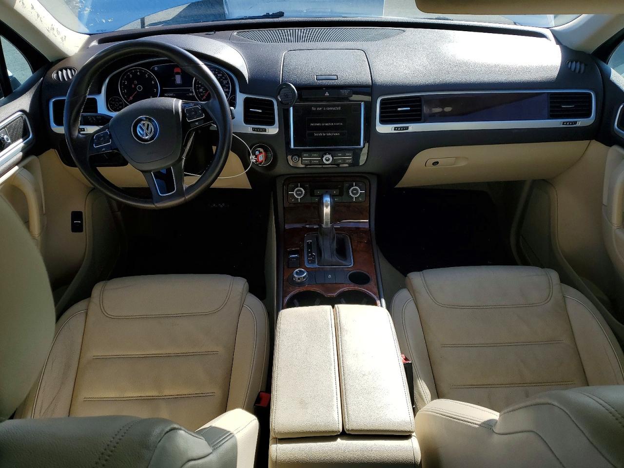 2013 VOLKSWAGEN TOUAREG V6 photo 15