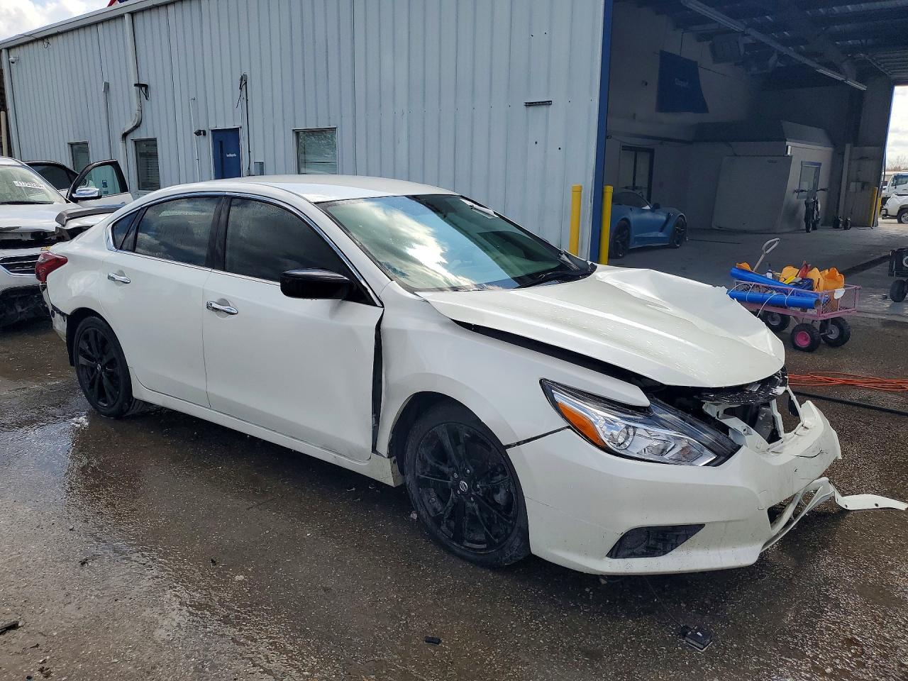 2018 NISSAN ALTIMA 2.5 SR photo 10