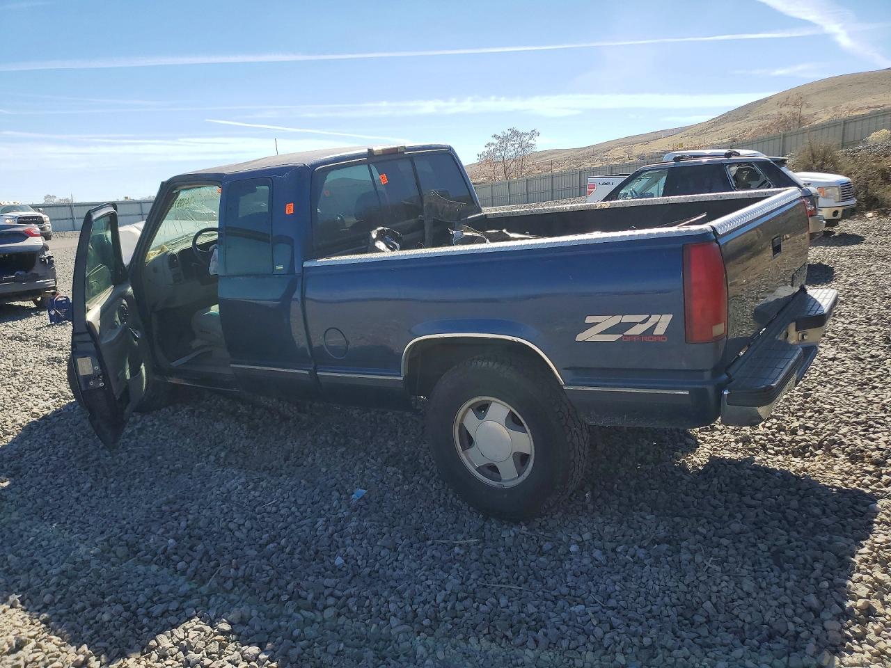 1998 CHEVROLET GMT-400 K1500 photo 4