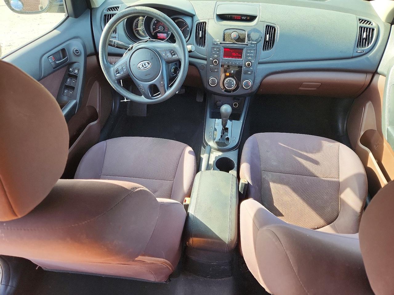 2010 KIA FORTE photo 15