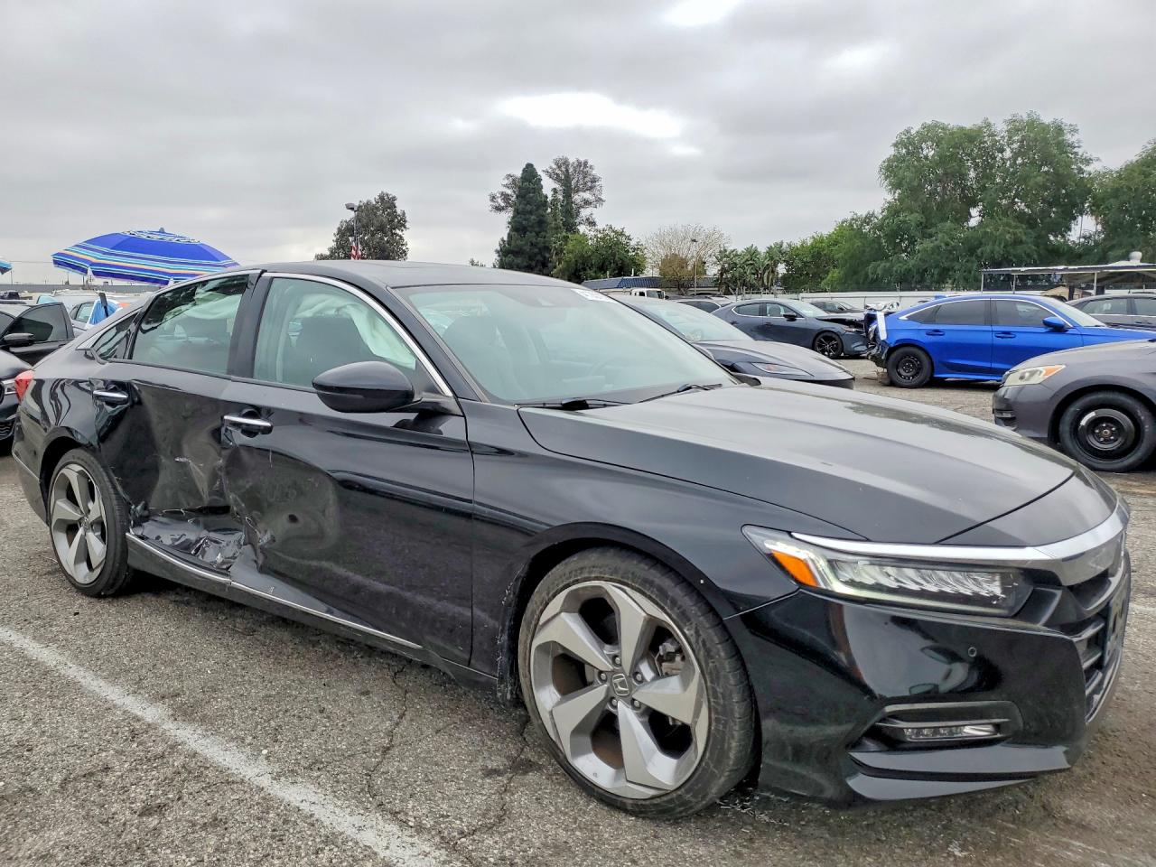 2018 HONDA ACCORD TOURING photo 10