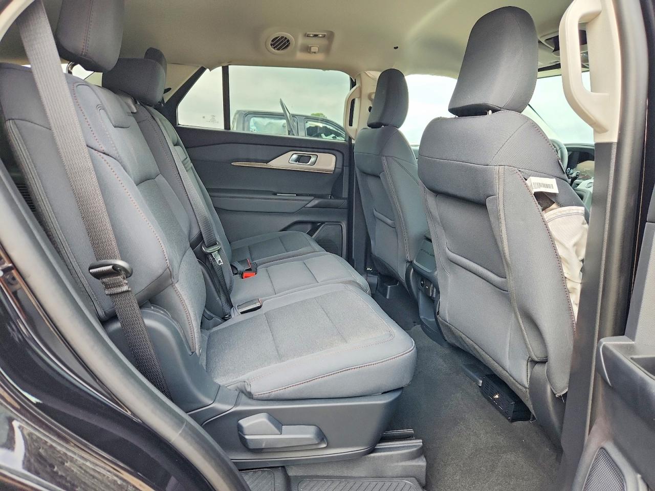 2025 FORD EXPLORER ACTIVE photo 11