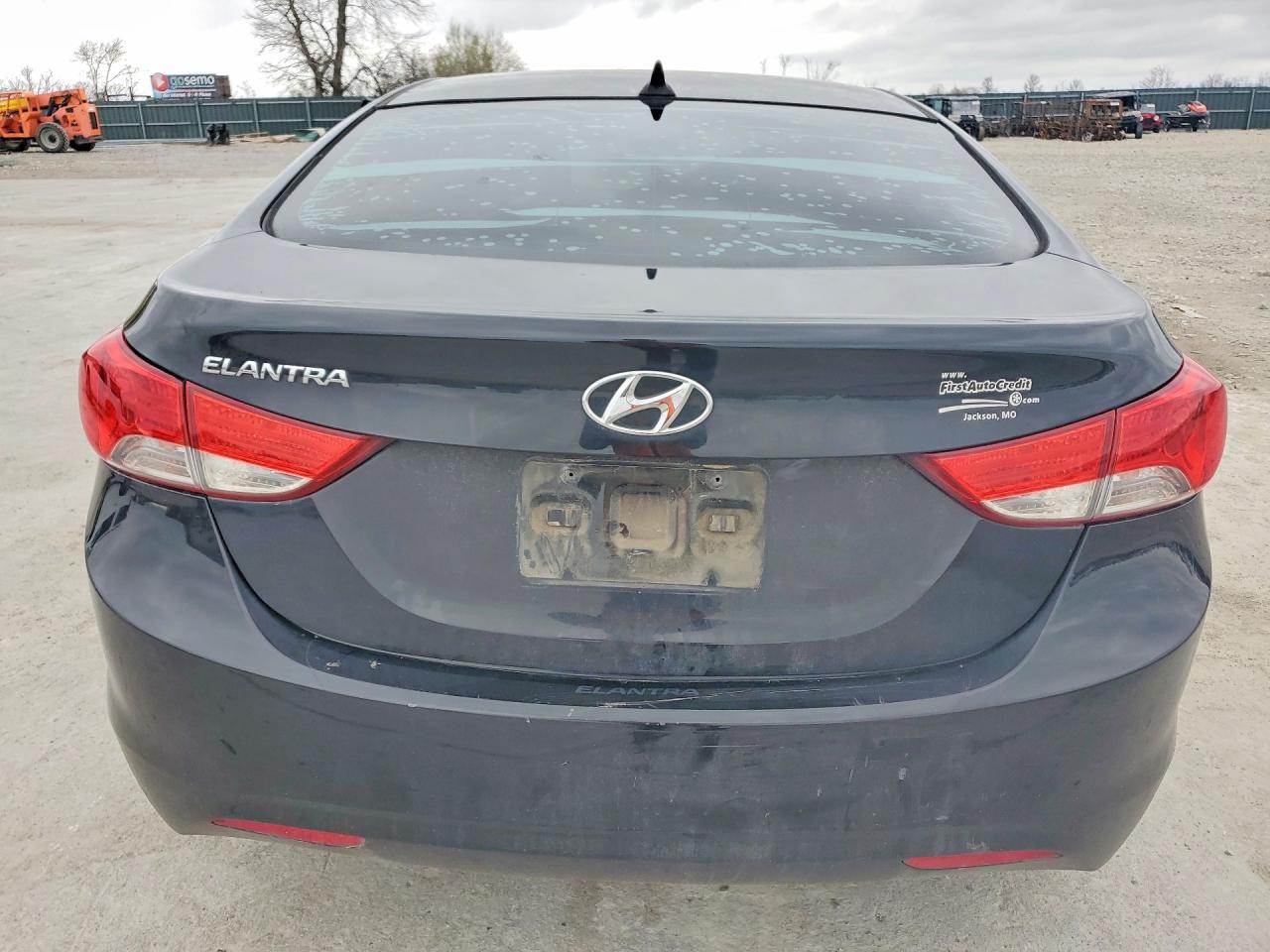 2013 HYUNDAI ELANTRA GLS photo 6
