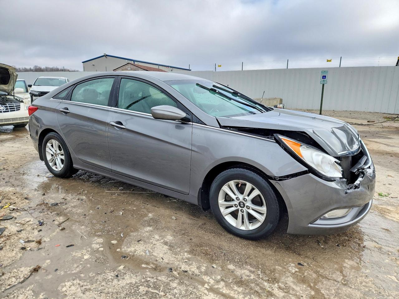 2013 HYUNDAI SONATA GLS photo 7