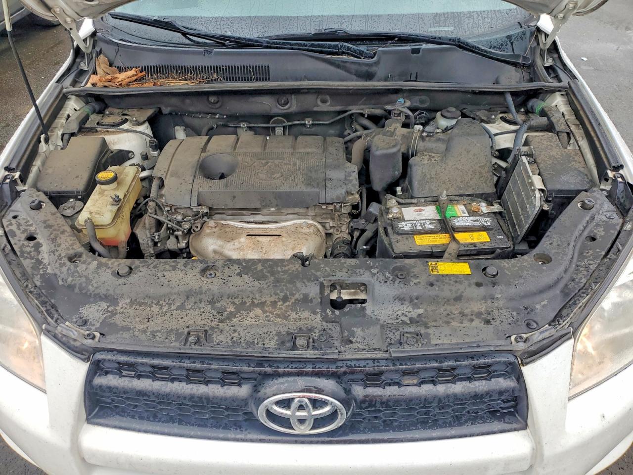 2012 TOYOTA RAV4 BASE photo 31