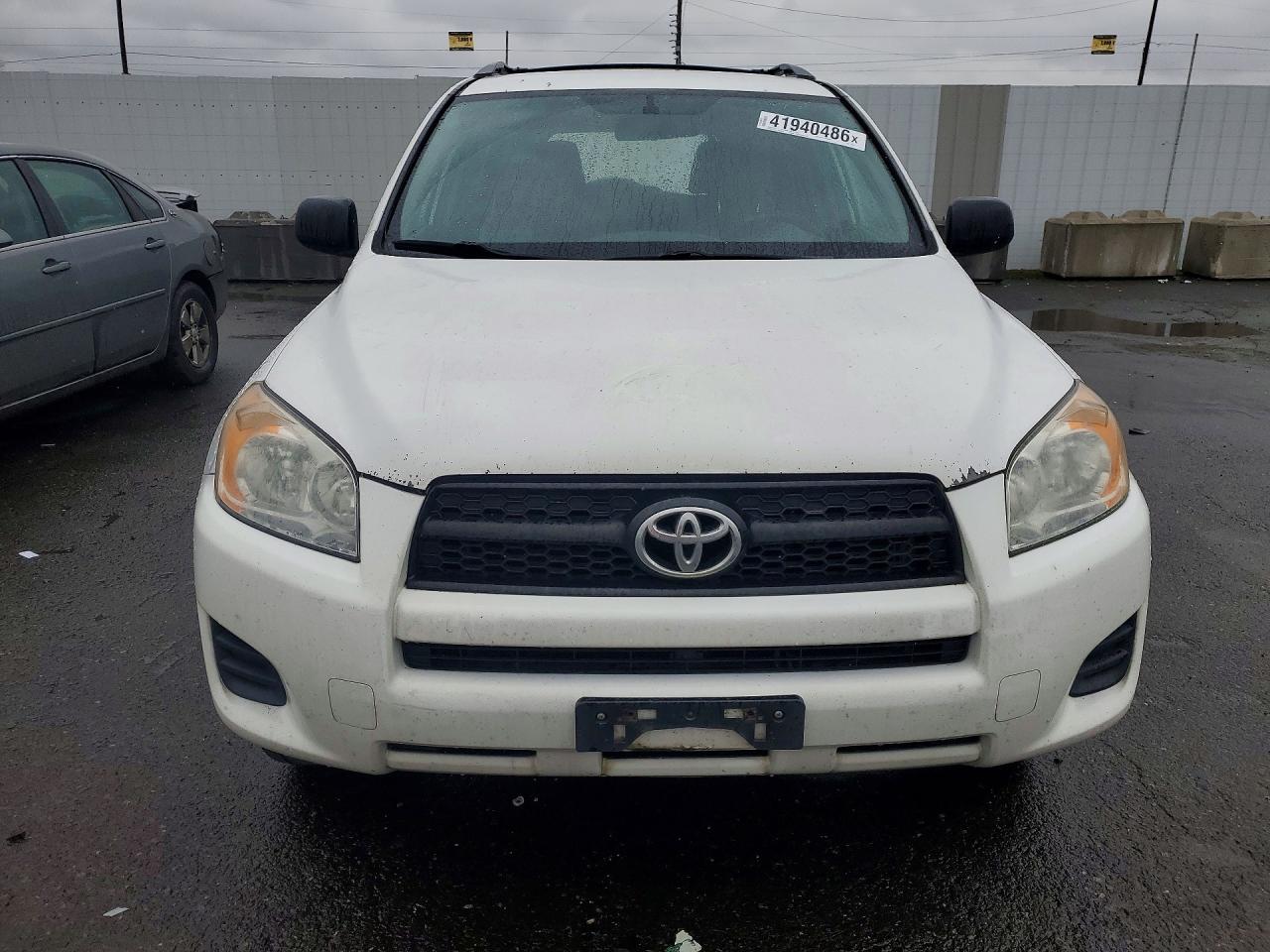 2012 TOYOTA RAV4 BASE photo 13