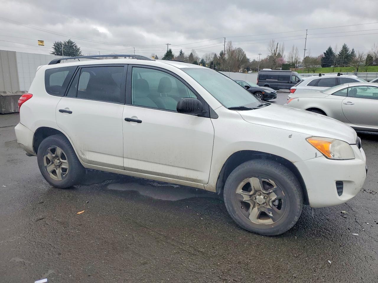 2012 TOYOTA RAV4 BASE photo 10