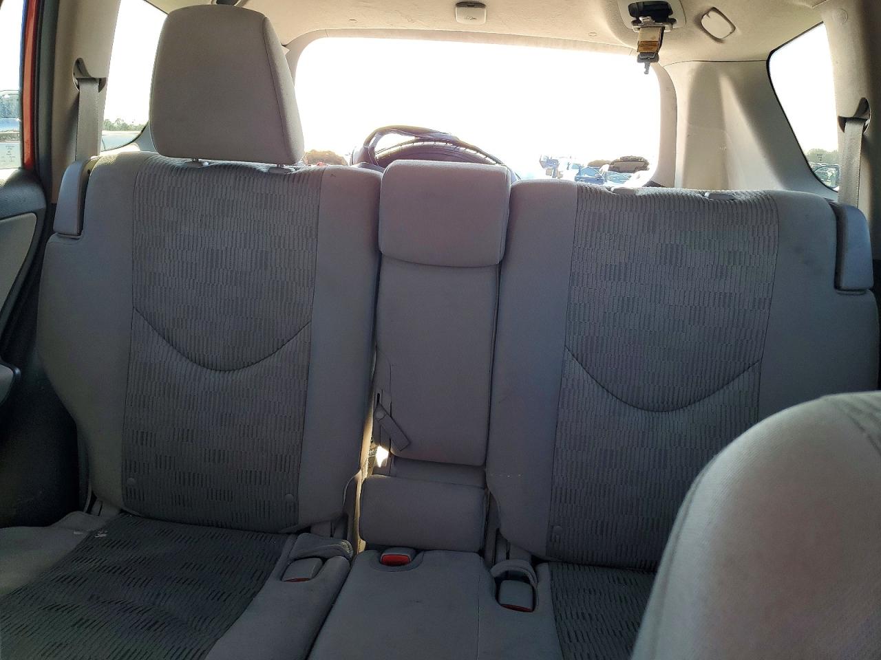 2012 TOYOTA RAV4 BASE photo 10