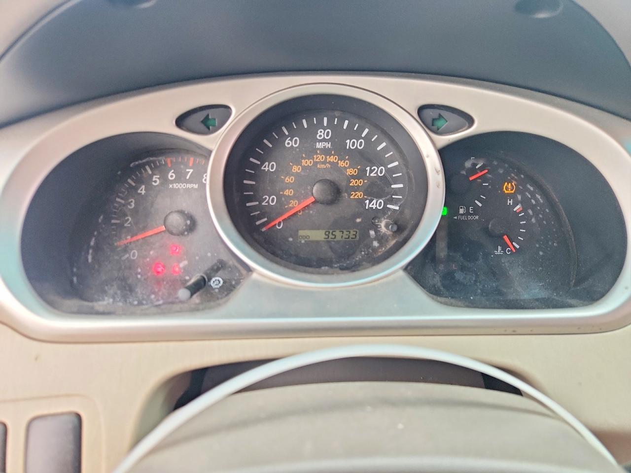 2006 TOYOTA HIGHLANDER BASE photo 25