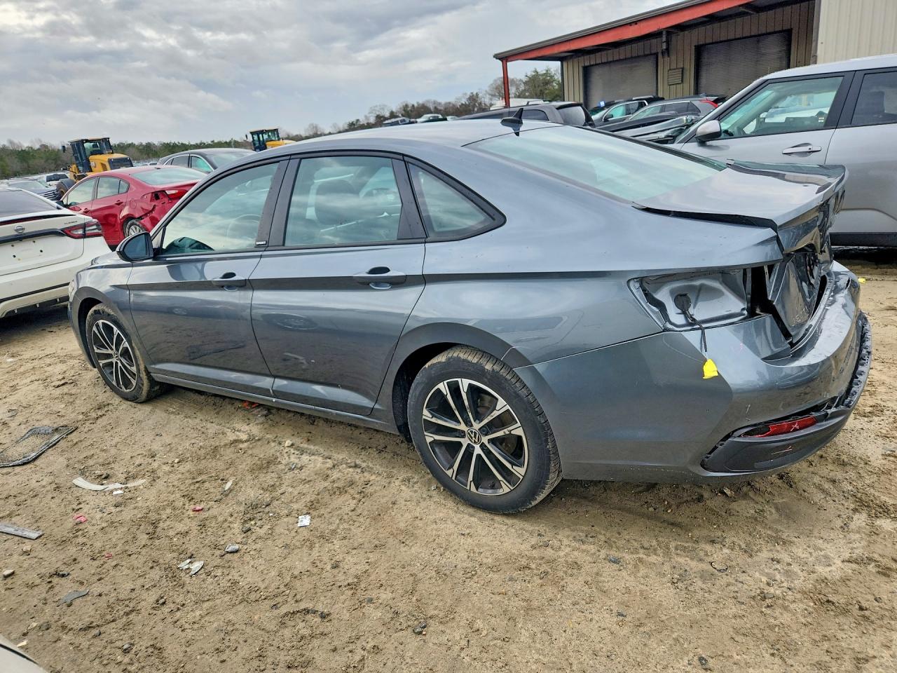 2023 VOLKSWAGEN JETTA SPORT photo 4