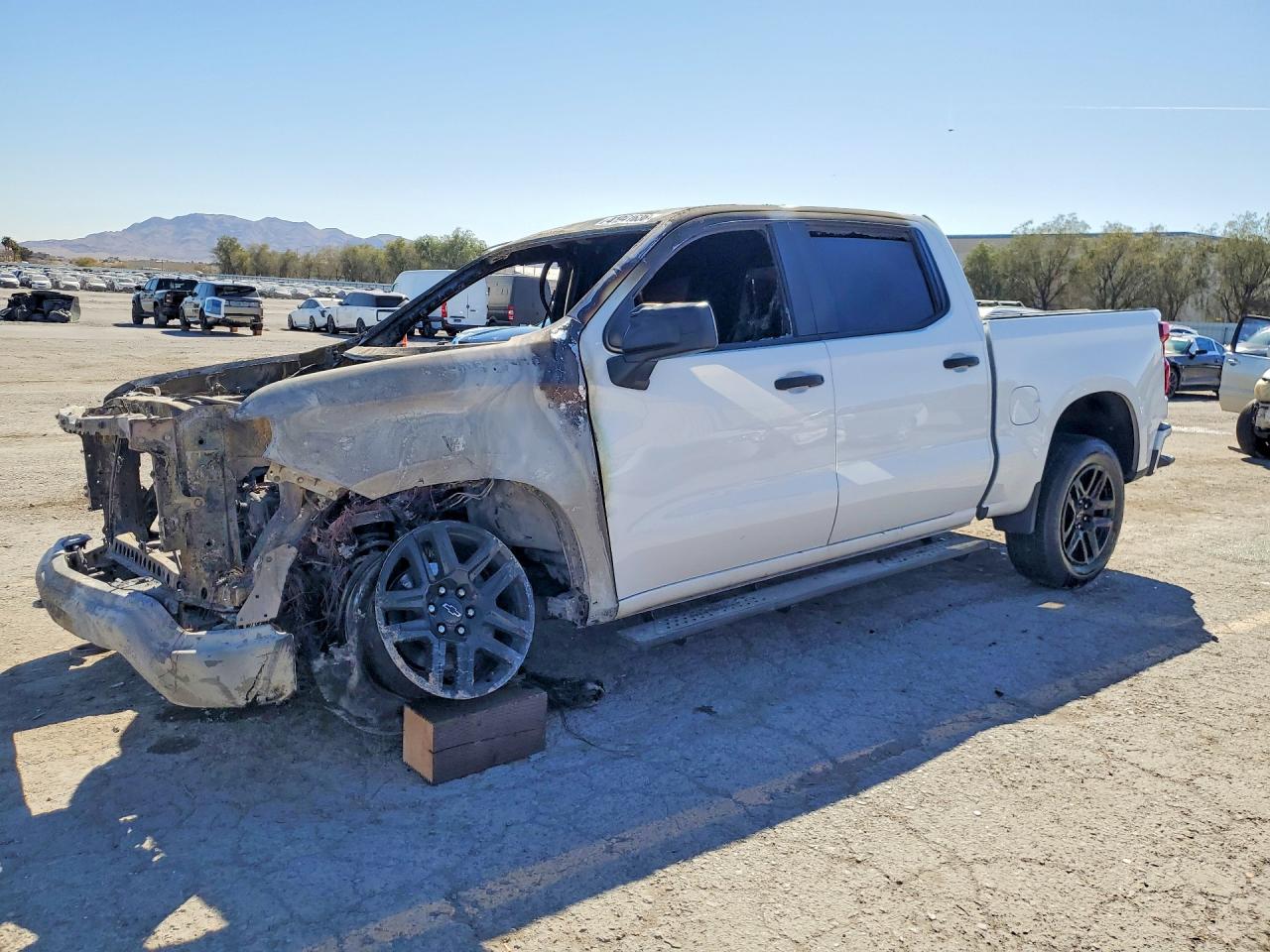 2024 CHEVROLET SILVERADO