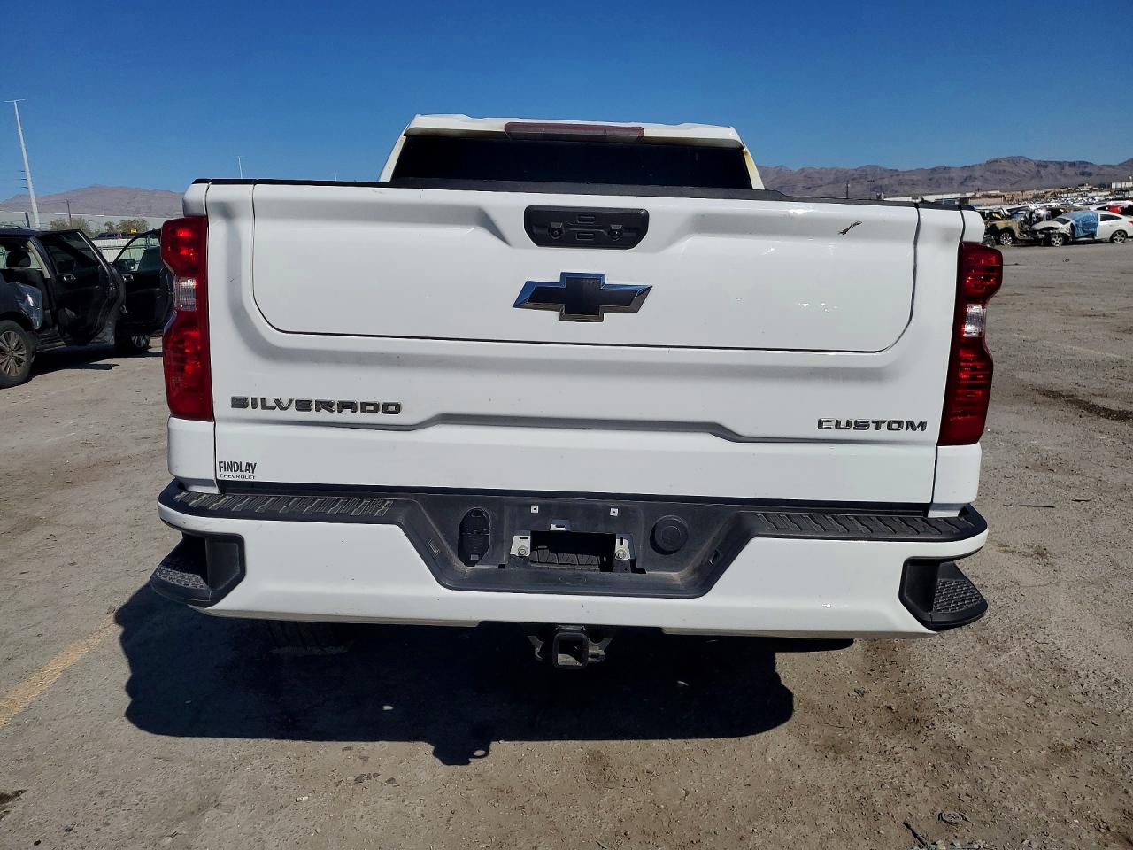 2024 CHEVROLET SILVERADO C1500 CUSTOM photo 6