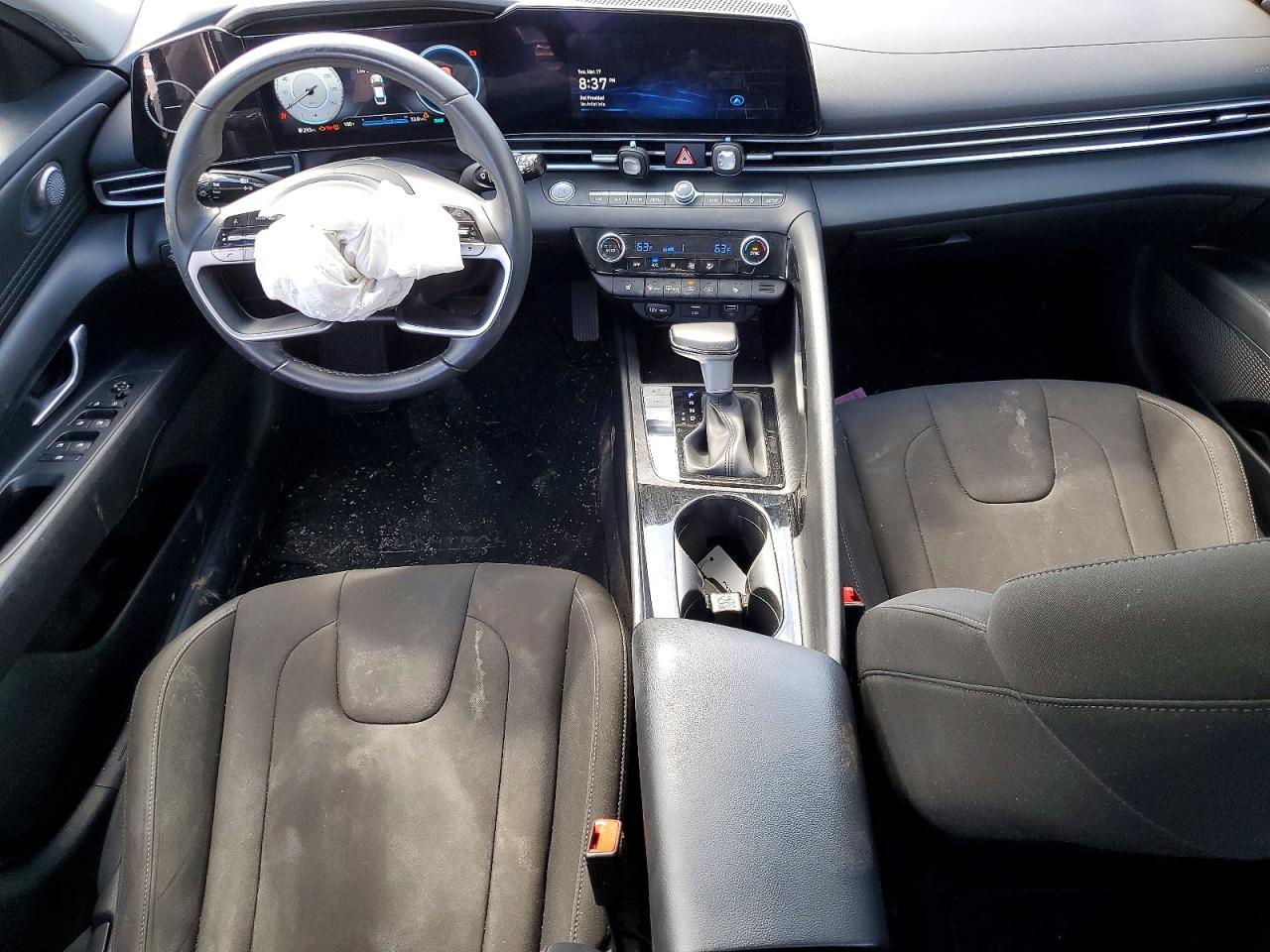 2023 HYUNDAI ELANTRA SEL photo 15