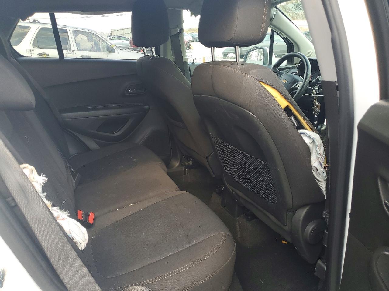 2020 CHEVROLET TRAX LS photo 10