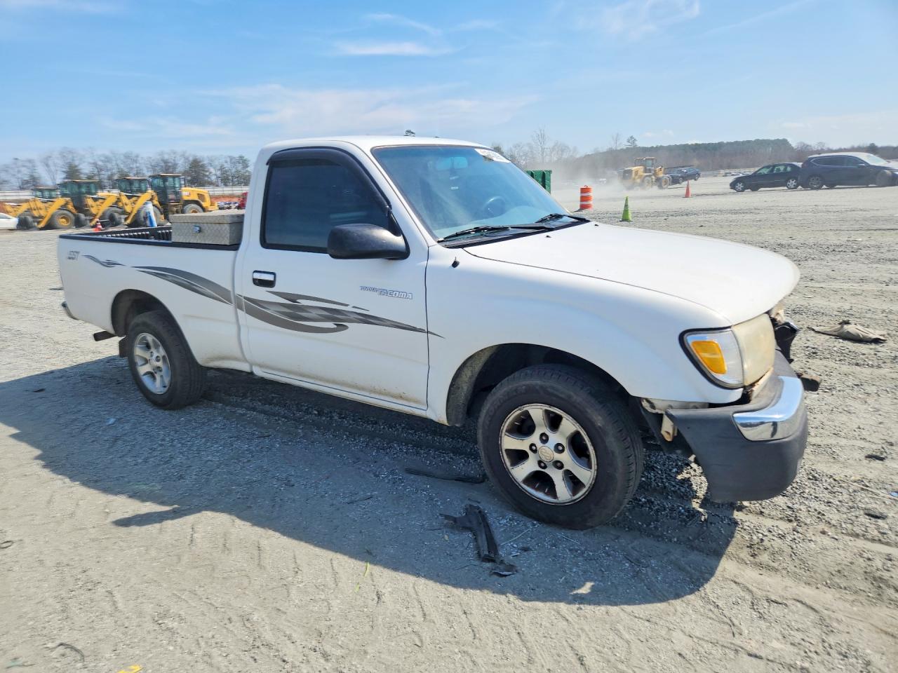 2000 TOYOTA TACOMA BASE photo 7