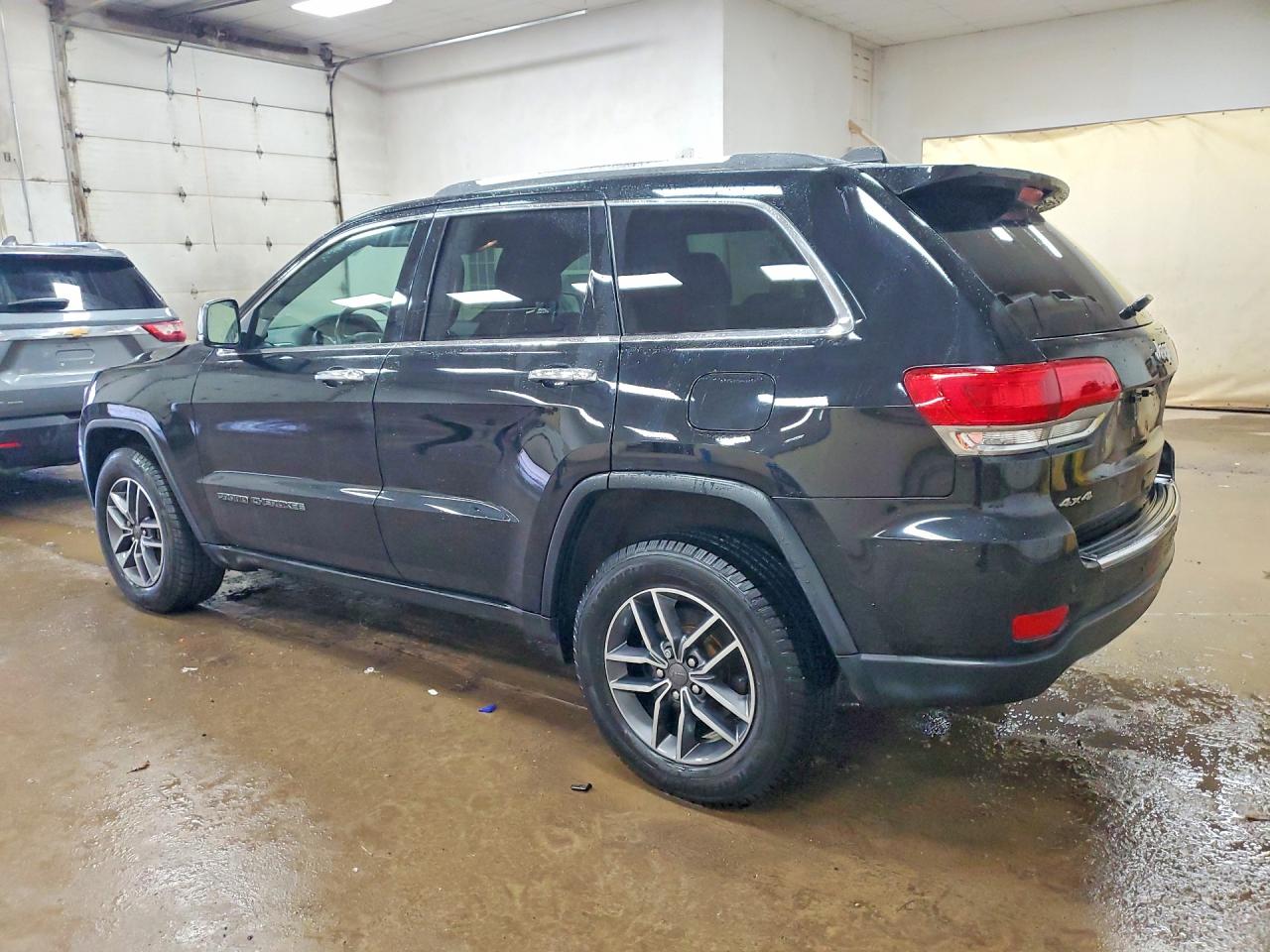 2019 JEEP GRAND CHEROKEE LIMITED photo 2