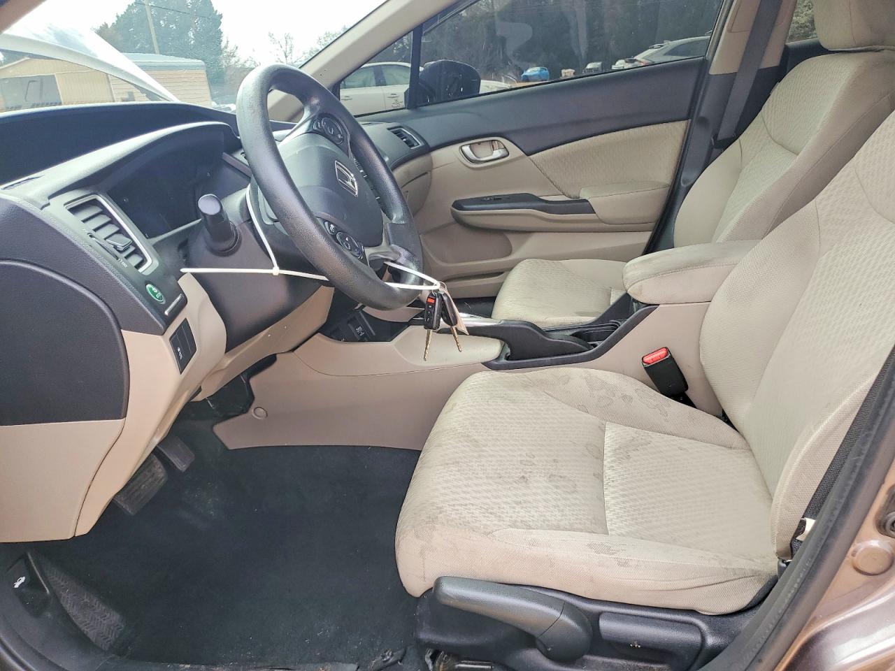 2014 HONDA CIVIC LX photo 13