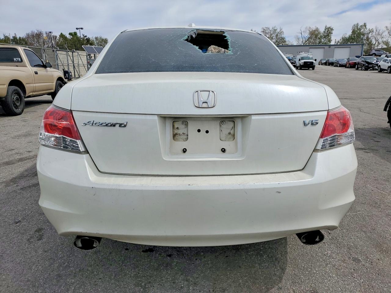 2010 HONDA ACCORD EXL photo 6