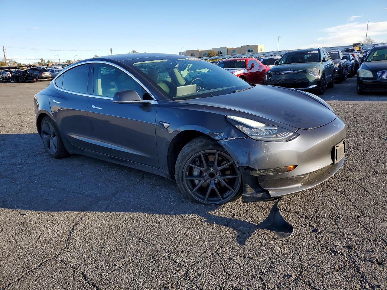 2020 TESLA MODEL 3 photo 4