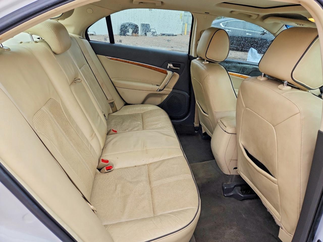 2012 LINCOLN MKZ photo 10