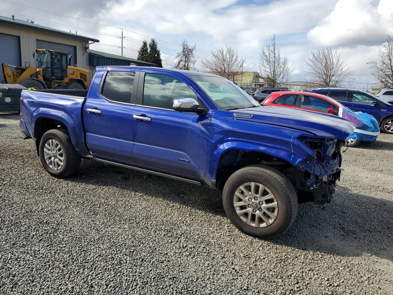 2025 TOYOTA TACOMA LIMITED HV photo 4