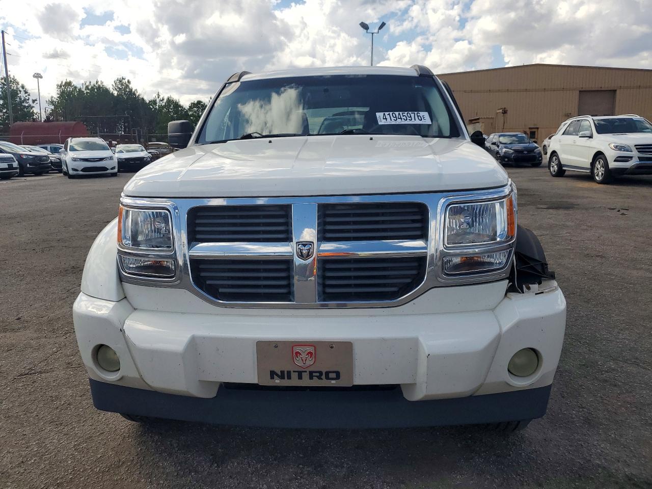 2007 DODGE NITRO SLT photo 5