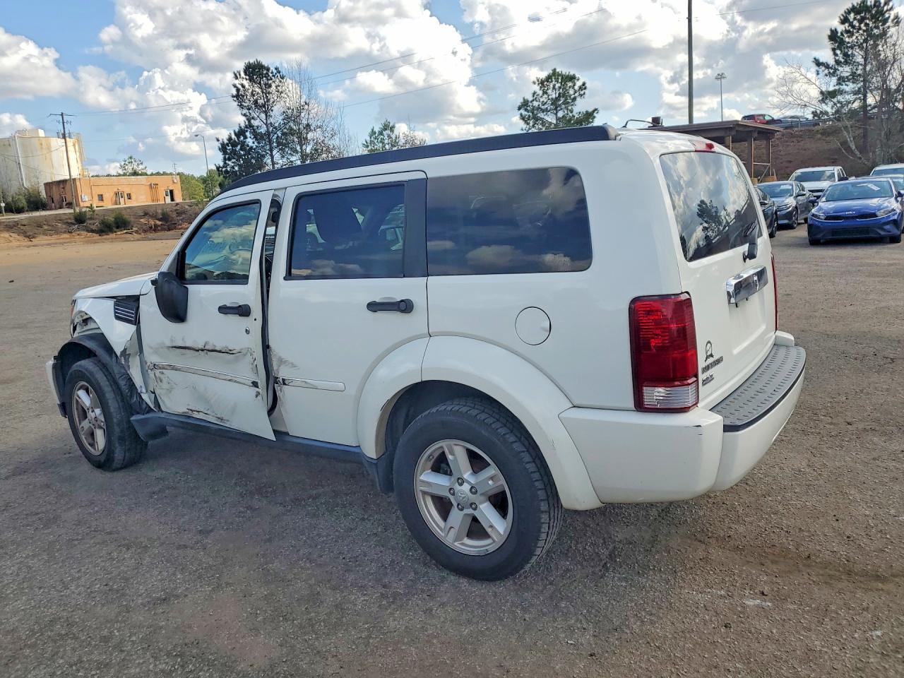 2007 DODGE NITRO SLT photo 2
