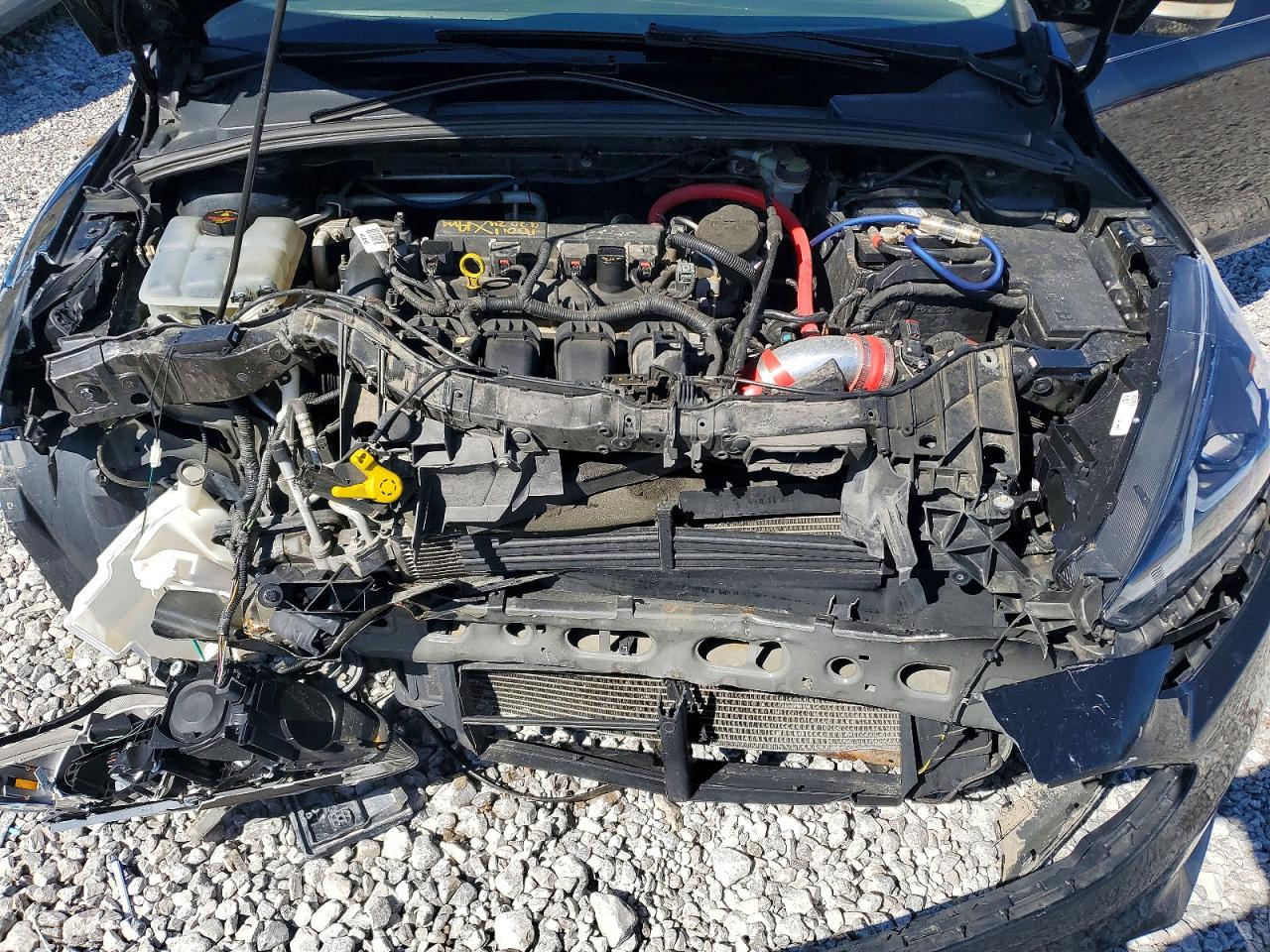 2015 FORD FOCUS SE photo 11