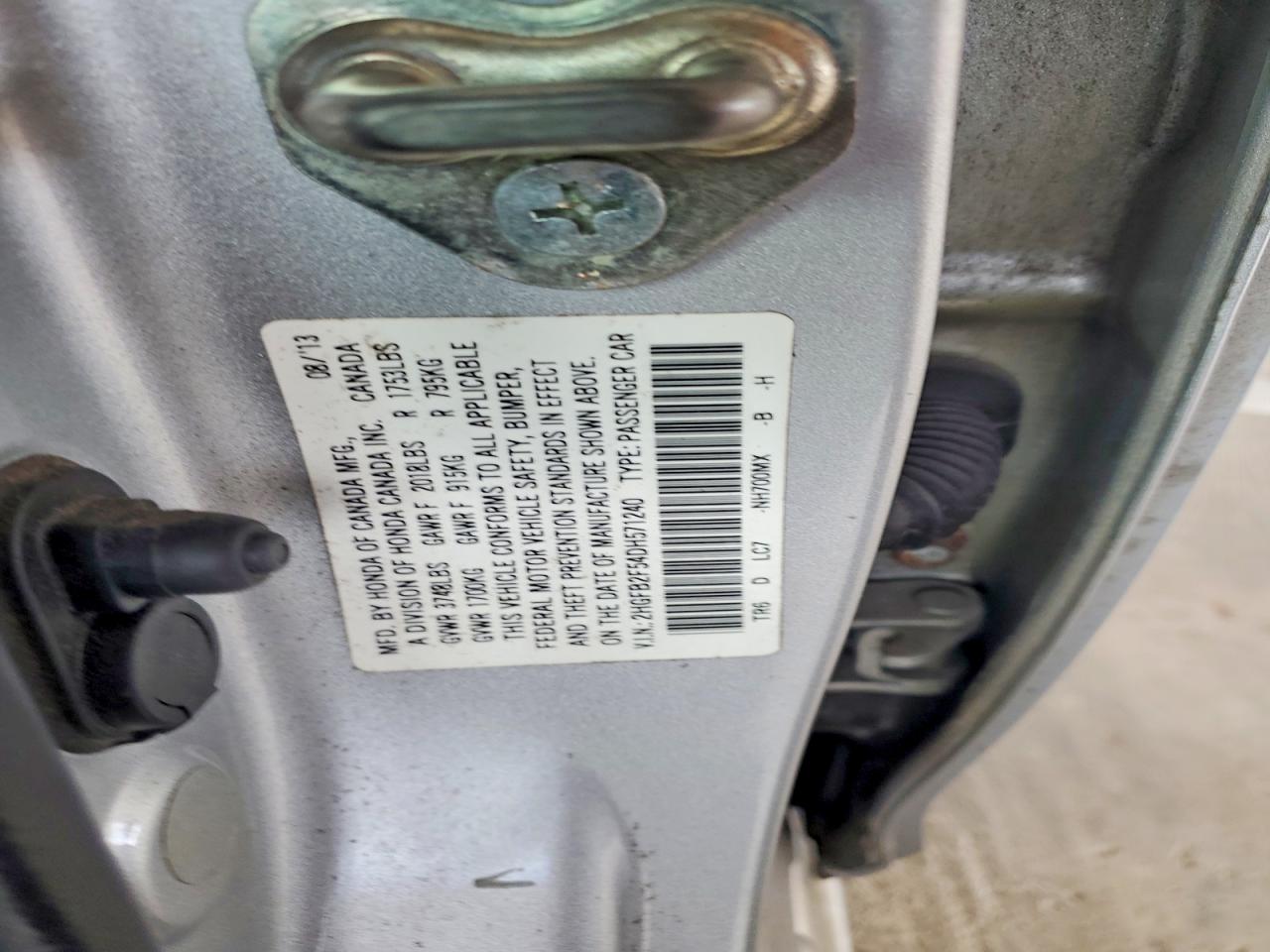 2013 HONDA CIVIC LX photo 12