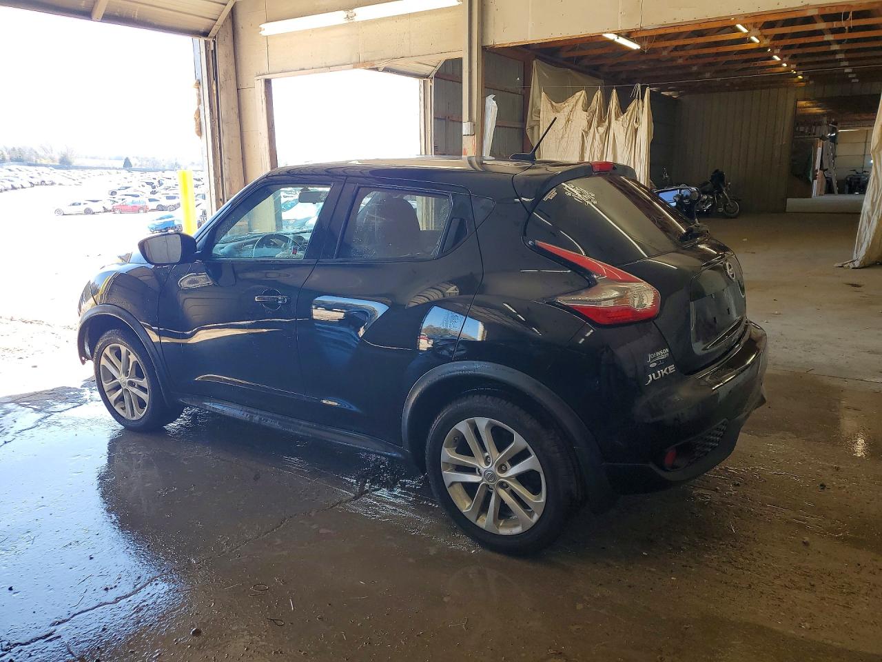 2015 NISSAN JUKE SL photo 2