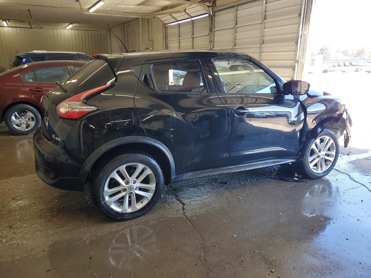2015 NISSAN JUKE SL photo 3