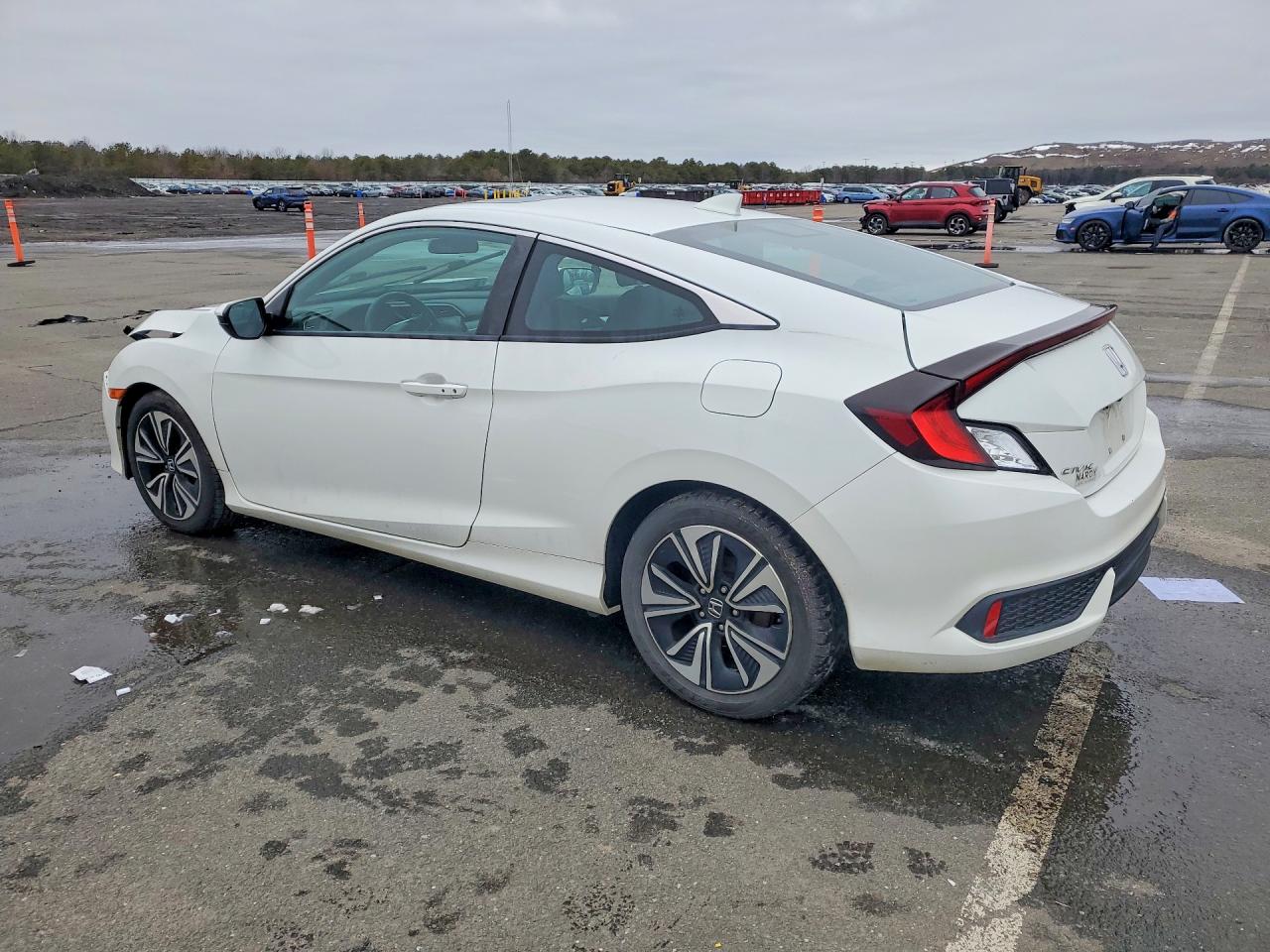2016 HONDA CIVIC EX photo 2