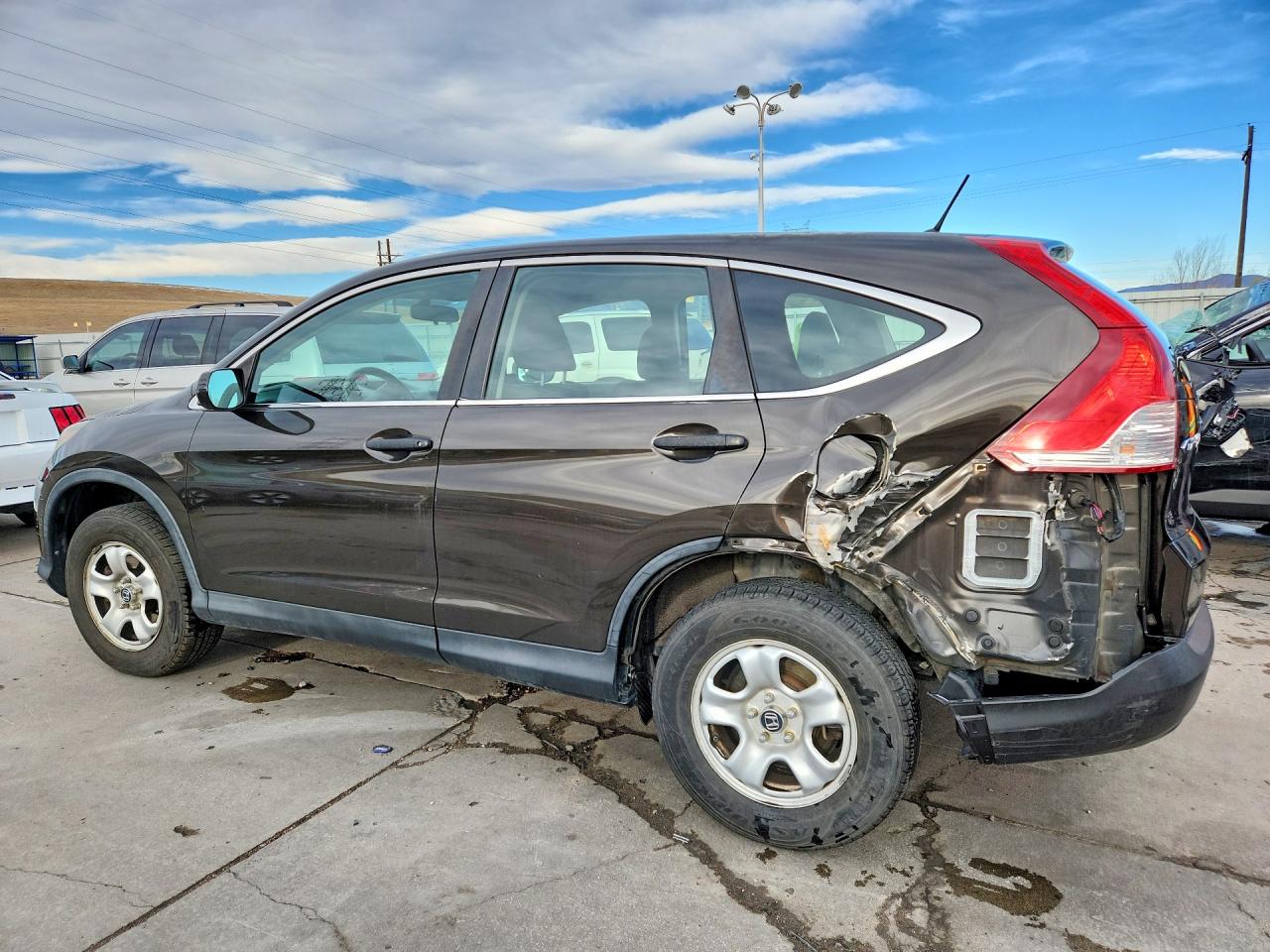 2013 HONDA CR-V LX photo 2