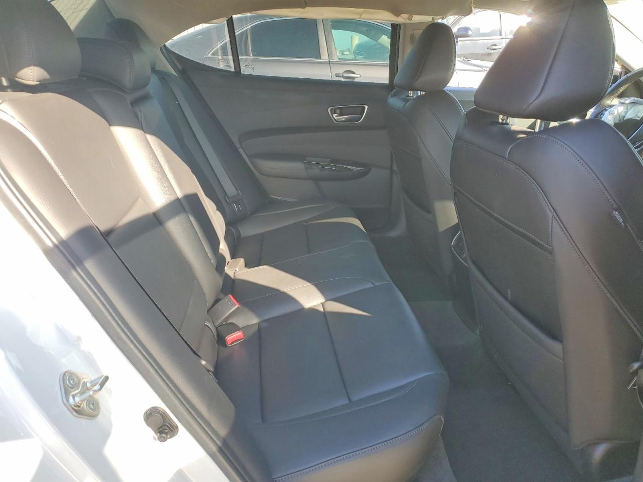 2018 ACURA TLX photo 10