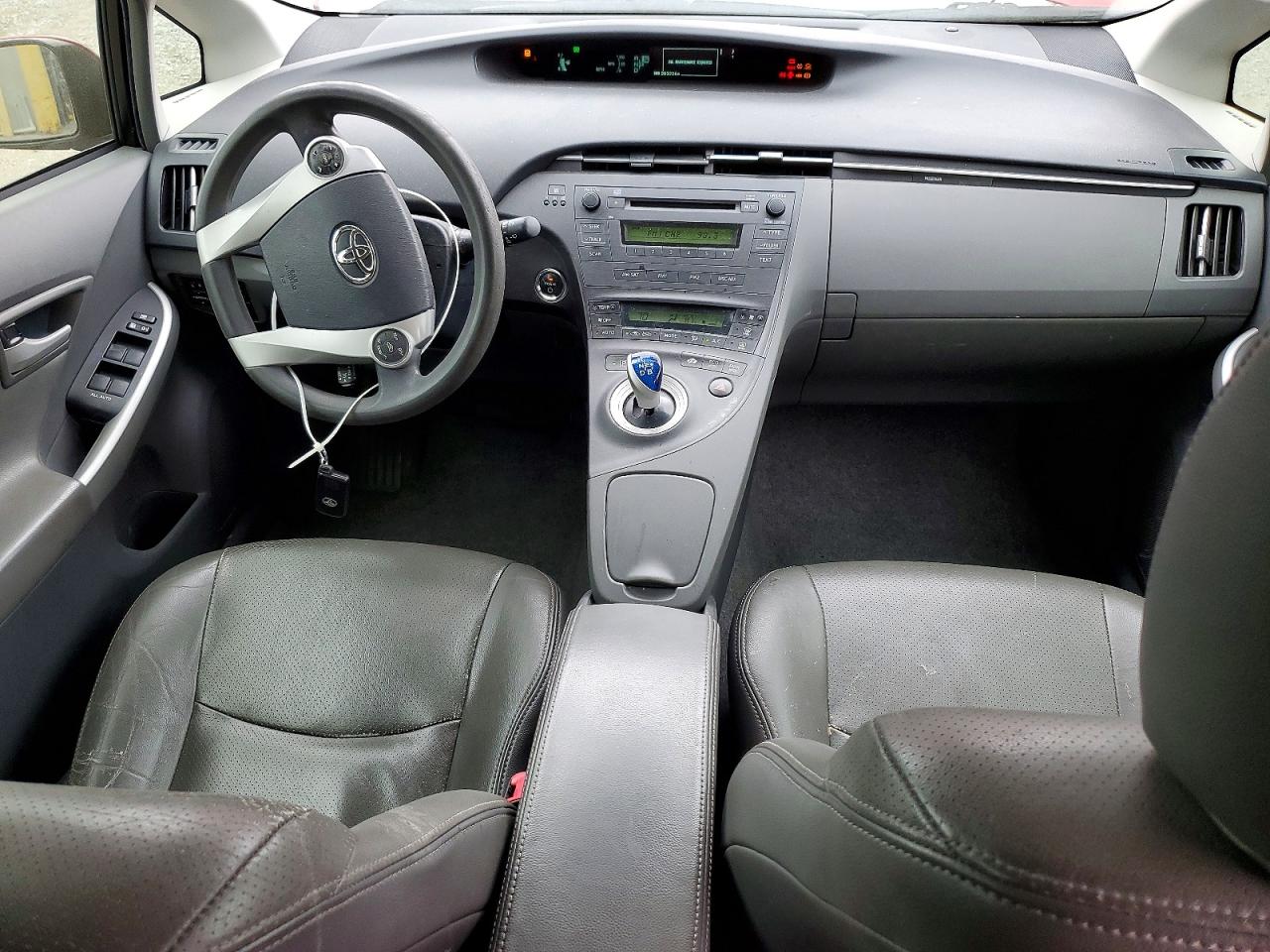 2010 TOYOTA PRIUS II photo 8