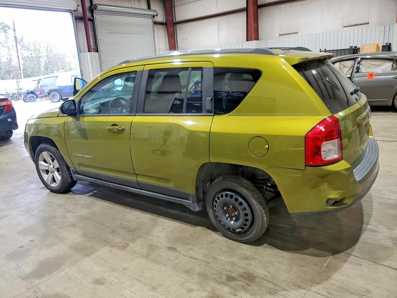2012 JEEP COMPASS photo 3